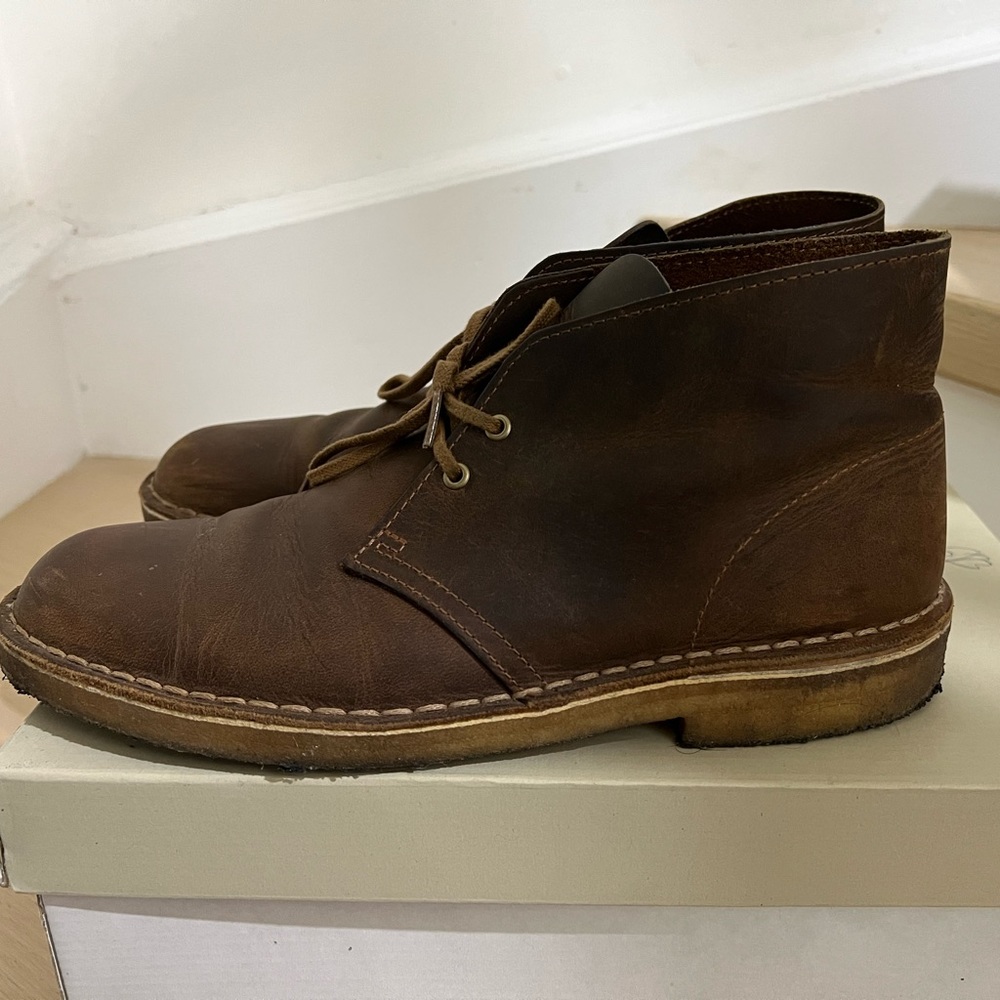Clarks desert boots beeswax us 8